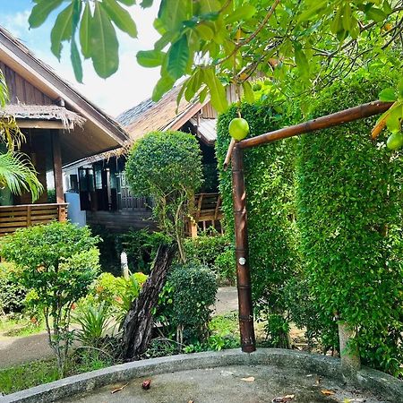 Bora Bora Villa Phuket Чалонг Экстерьер фото