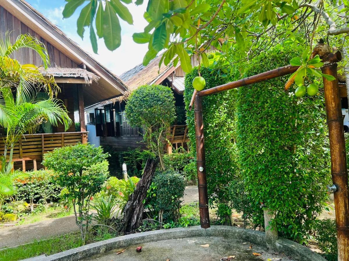 Bora Bora Villa Phuket Чалонг Экстерьер фото
